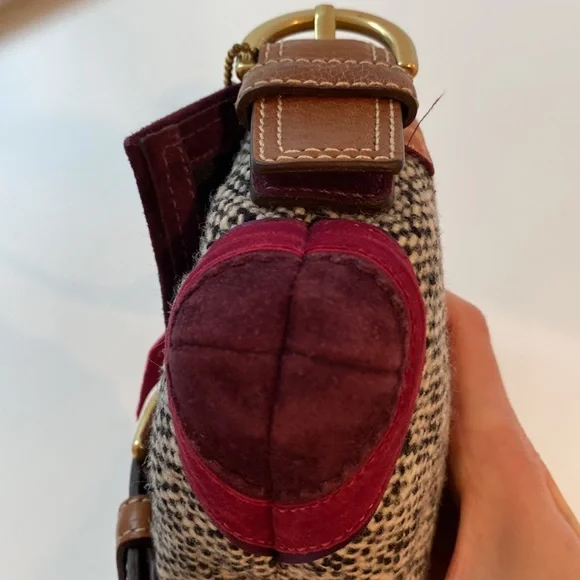 Coach Vintage Tweed Velvet and Leather Clutch - Picture 4 of 11